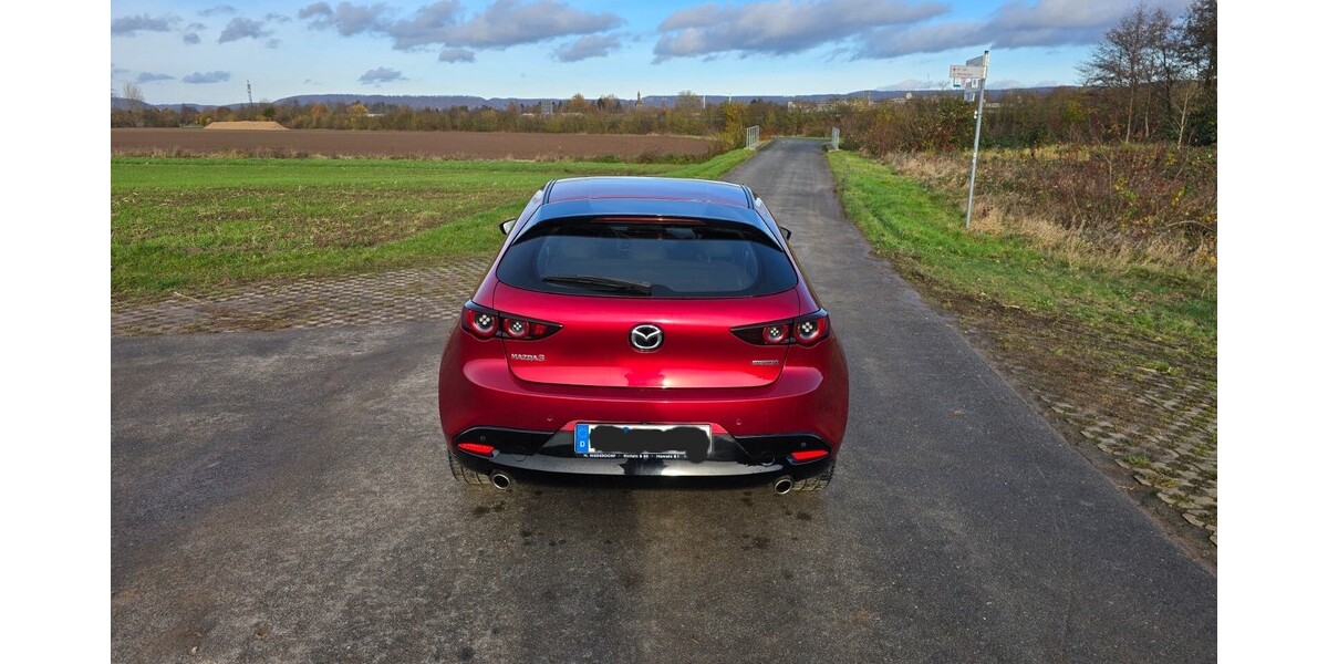 Mazda 3 94.000 km 15.000 &euro; Hessisch Oldendorf 31840