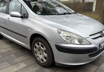 Peugeot 307 82.622 km 2.900 &euro; Berlin 10247