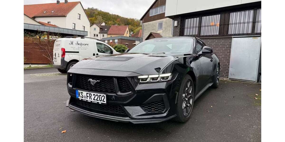 Ford Mustang 21.000 km 49.000 &euro; berlin 10179