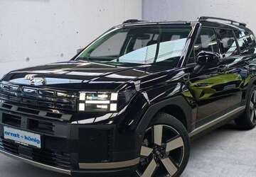 Hyundai SANTA FE 7.900 km 47.990 &euro; Freiburg 79108