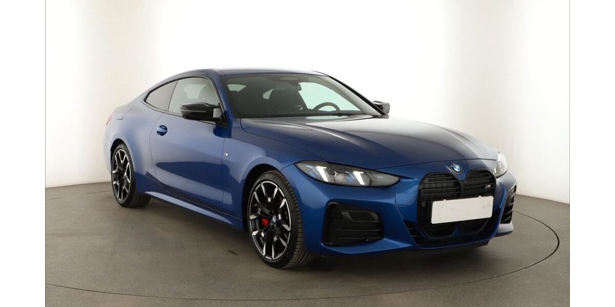 BMW M440 10.641 km 58.667 &euro; Praha 