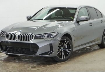 BMW 330 13.005 km 43.490 &euro; Lünen 44534