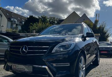 Mercedes-Benz ML 350 185.000 km 23.800 &euro; Göttingen 37081