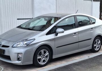 Toyota Prius 124.450 km 8.250 &euro; Auenwald 71549