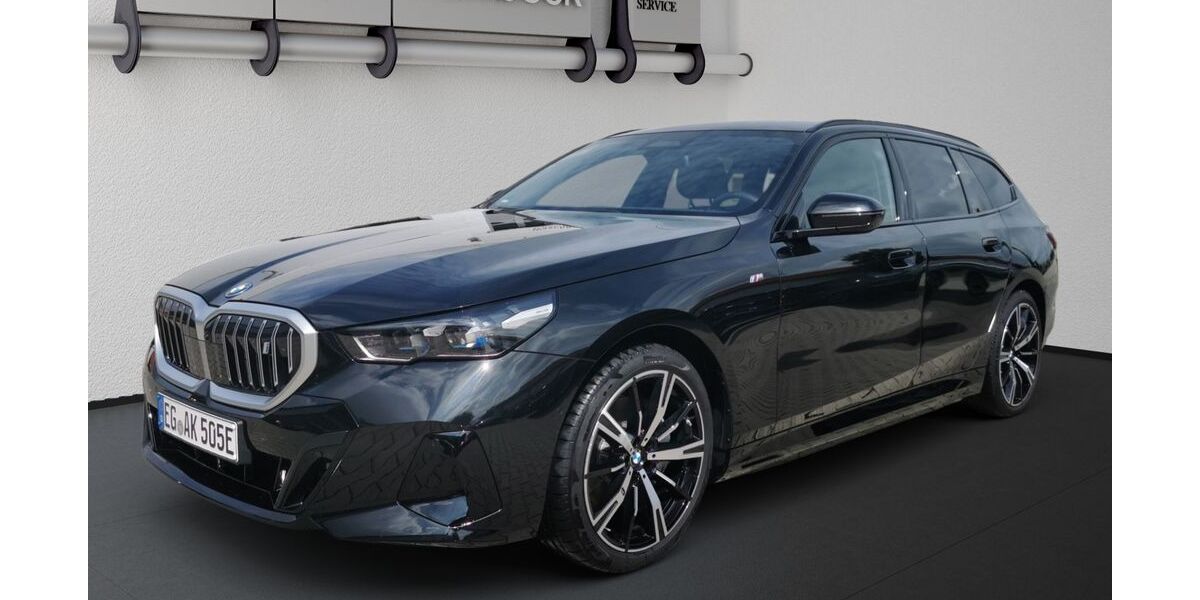 BMW i5 17.500 km 66.880 &euro; Eggenfelden 84307