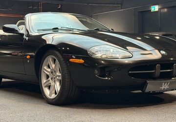Jaguar XK8 150.500 km 27.900 &euro; Hamburg 22525