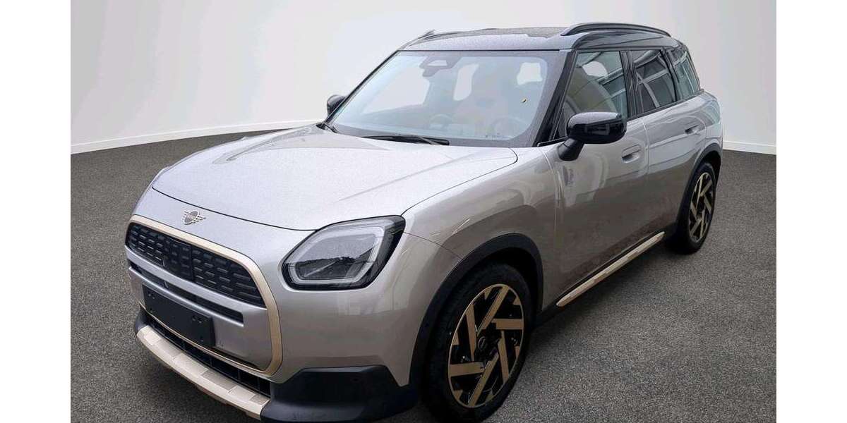 Mini Countryman E 1.902 km 38.621 &euro; München 80788