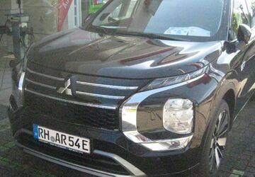 Mitsubishi Outlander 7.763 km 49.000 &euro; Allersberg 90584