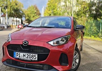 Mazda 2 Hybrid 1.755 km 23.475 &euro; Elmshorn 25337