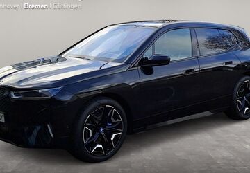 BMW iX 28.820 km 51.902 &euro; Bremen 28279