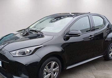 Mazda 2 Hybrid 2.800 km 23.480 &euro; Düsseldorf 40599