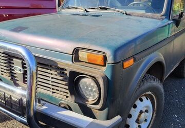 Lada Niva 86.500 km 1.890 &euro; Bad Salzungen OT Kloster 36433