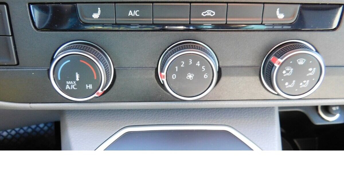 VW T6.1 Transporter 1 Abt e- Lang 4-Gang Automatic 27.900 km 15.390 &euro; Vordorf 38533