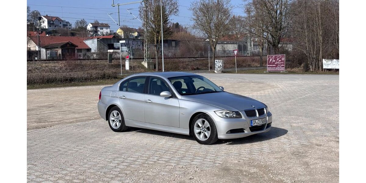 BMW 325 204.609 km 5.790 &euro; Karlsruhe 76135