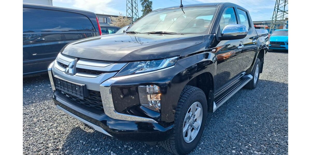 Mitsubishi L200 39.732 km 28.900 &euro; Schwaig 90571