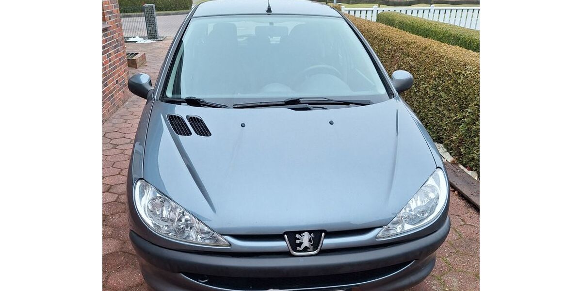 Peugeot 206 92.500 km 2.999 &euro; Moormerland 26802