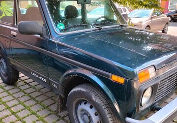 Lada Niva 60.000 km 8.000 &euro; Recklinghausen 45665