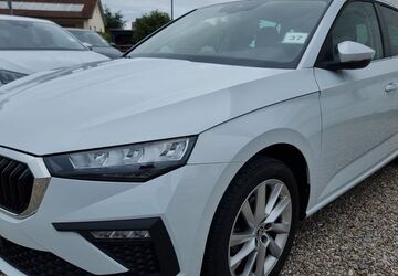 Skoda Scala 29.600 km 22.790 &euro; Leinau 87666