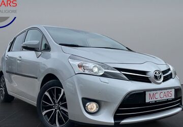 Toyota Verso 52.000 km 15.990 &euro; Quickborn 25451
