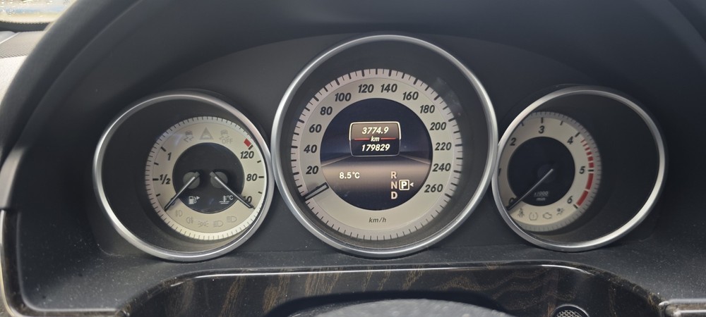 Mercedes-Benz 250 179.829 km 9.100 &euro; Lambrecht 67466