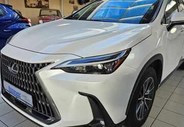 Lexus NX 450h 3.130 km 50.990 &euro; Paderborn 33104