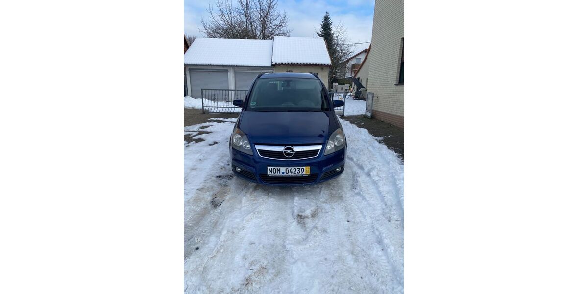 Opel Zafira 199.000 km 2.999 &euro; Nörten-Hardenberg 37176