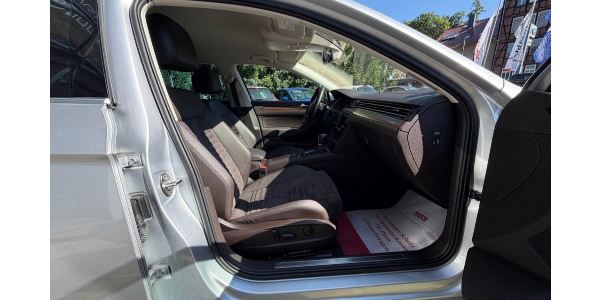 VW Passat Variant 2.0 TDI DSG AHK Highline 162.000 km 15.499 &euro; Rudolstadt 07407