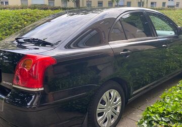 Toyota Avensis 130.100 km 5.990 &euro; Frankenthal 67227