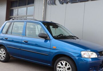 Mazda Demio 77.000 km 1.495 &euro; Roding / Mitterkreith 93426