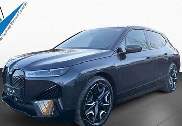 BMW iX 29.973 km 48.950 &euro; Hamburg 21073