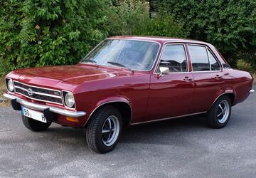 Opel Ascona 85.000 km 8.400 &euro; Bochum 44795