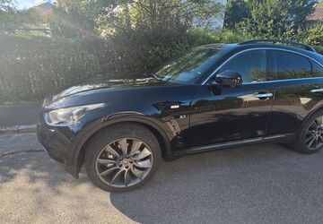 INFINITI QX70 88.000 km 17.999 &euro; Neusäß 86356