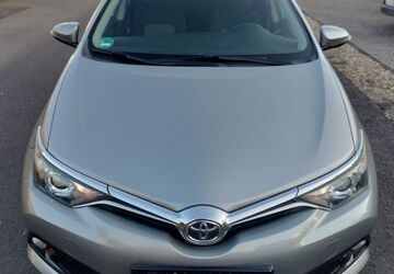 Toyota Auris 180.000 km 6.999 &euro; Erftstadt 50374