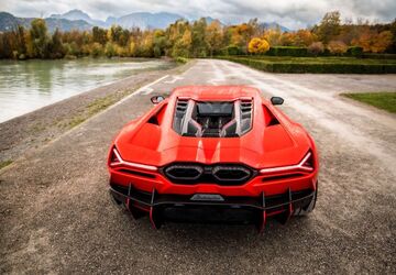 Lamborghini Revuelto 5.500 km 588.000 &euro; Nürnberg 90439