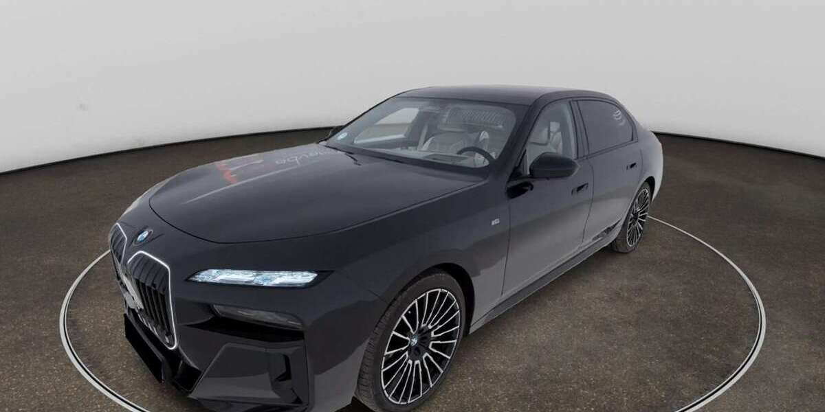 BMW 740 12.700 km 109.000 &euro; Hamburg 22457