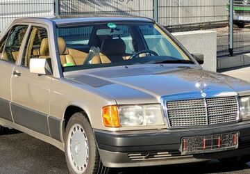 Mercedes-Benz 190 270.199 km 10.900 &euro; Berlin 10787