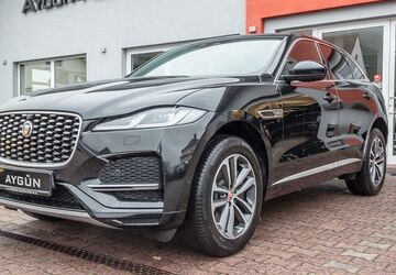 Jaguar F-Pace 27.800 km 41.995 &euro; Schlüchtern 36381