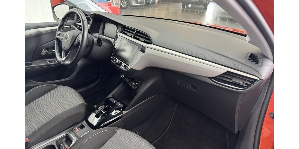 Opel Corsa e 50 kWh Edition 1. Hand PDC CAM LED 38.100 km 16.480 &euro; Lich 35423
