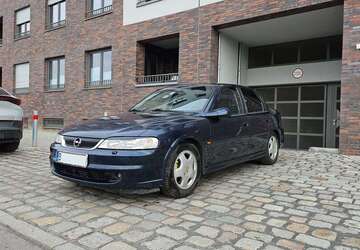 Opel Vectra 261.400 km 1.900 &euro; Berlin, Stadt 12349