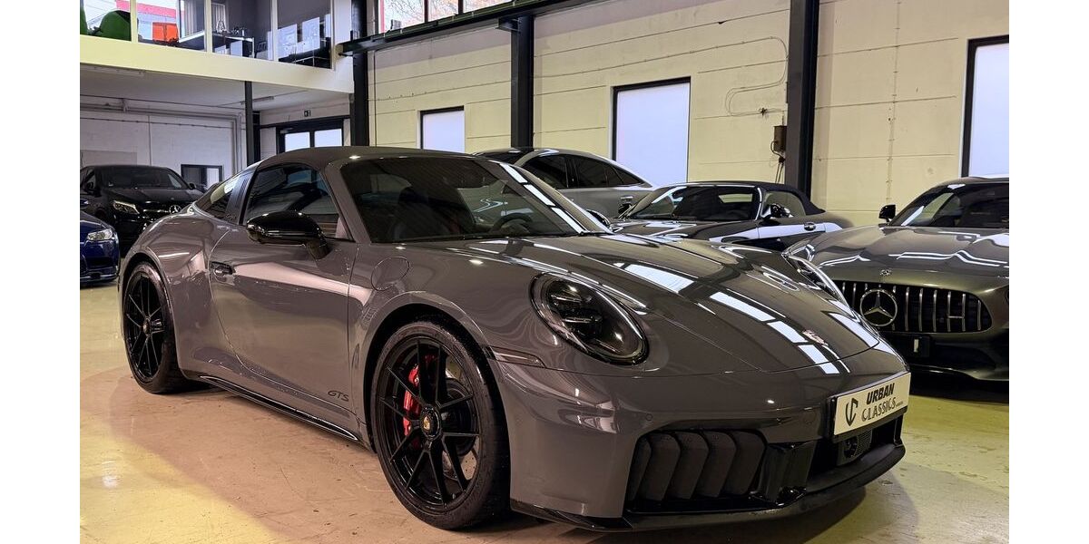 Porsche 992 2.786 km 174.900 &euro; Norderstedt 22844