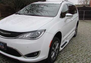 Chrysler Pacifica 51.490 km 38.990 &euro; Großfahner 99100