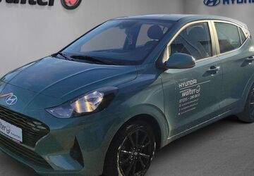 Hyundai i10 10.000 km 17.990 &euro; Pforzheim 75177