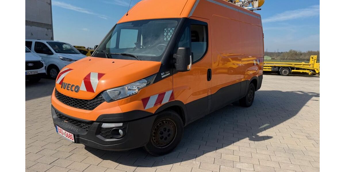 IVECO Andere 299.816 km 12.999 &euro; Baden-Württemberg - Baden-Baden 76532