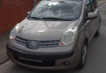 Nissan Note 218.500 km 2.200 &euro; Freden 31084