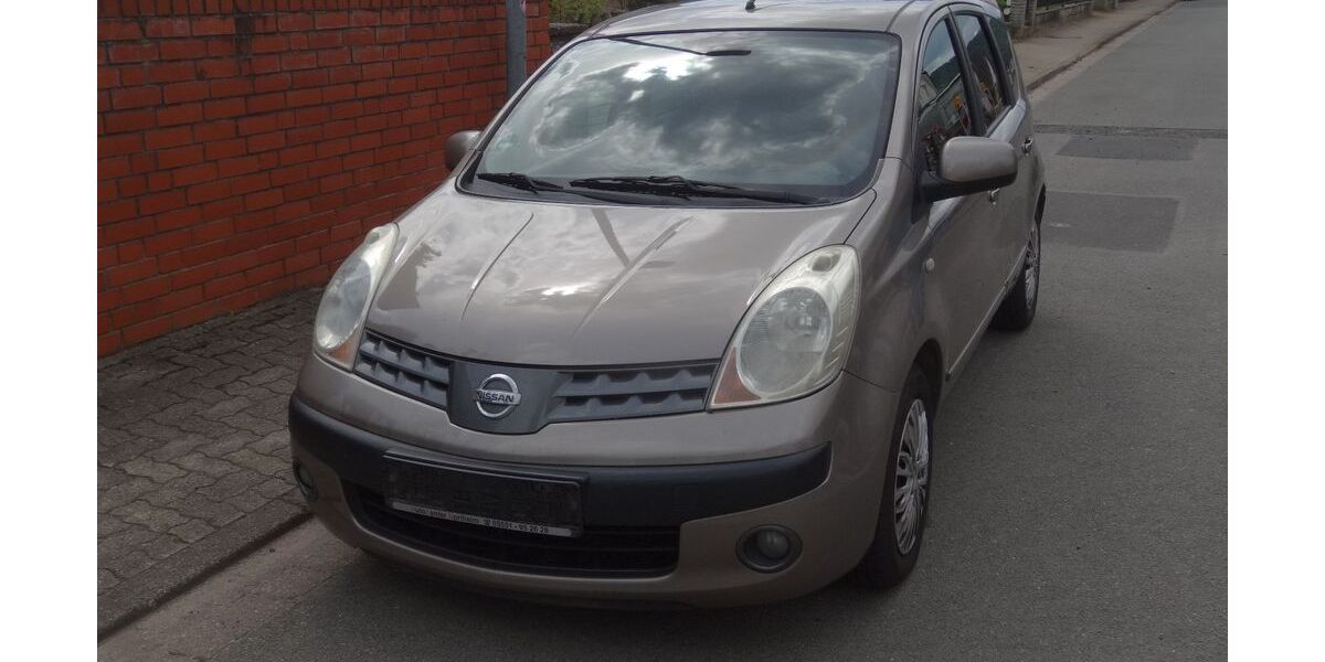 Nissan Note 218.500 km 2.200 &euro; Freden 31084