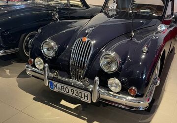Jaguar XK 84.000 km 119.000 &euro; Grünwald 82031