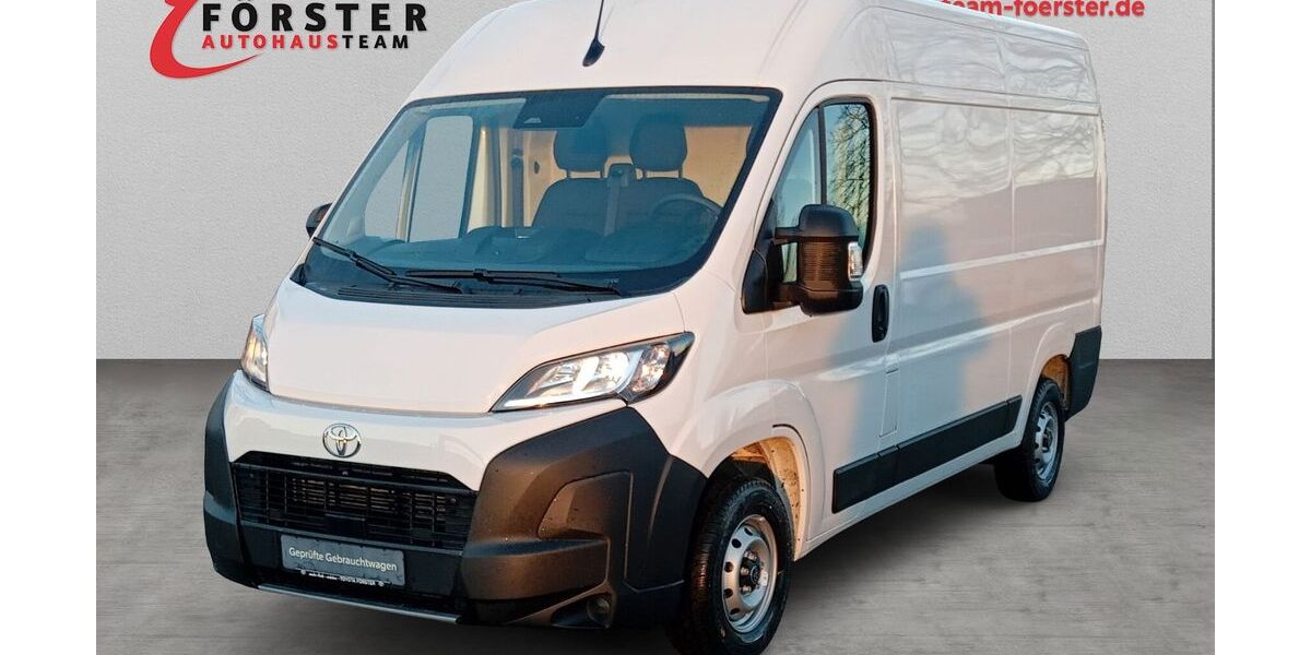 Toyota Proace Max 5.000 km 36.990 &euro; Pirna 01796