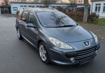 Peugeot 307 180.000 km 3.000 &euro; Extertal 32699