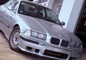 BMW 323 188.000 km 6.999 &euro; Seifriedswörth 84189