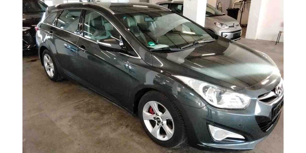 Hyundai i40 200.000 km 6.395 &euro; Tirpersdorf 08606